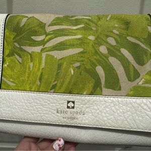 Kate Spade Spring Leaf Cross Body Purse
